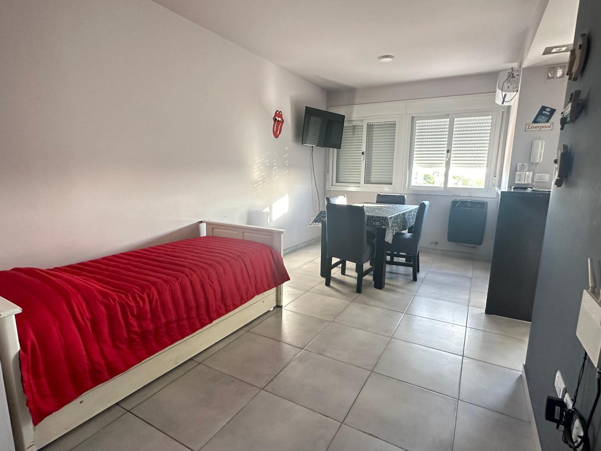 Departamento Por Dia Para 4 Personas Con Cochera Cubierta En Bahía Blanca Buitenkant foto
